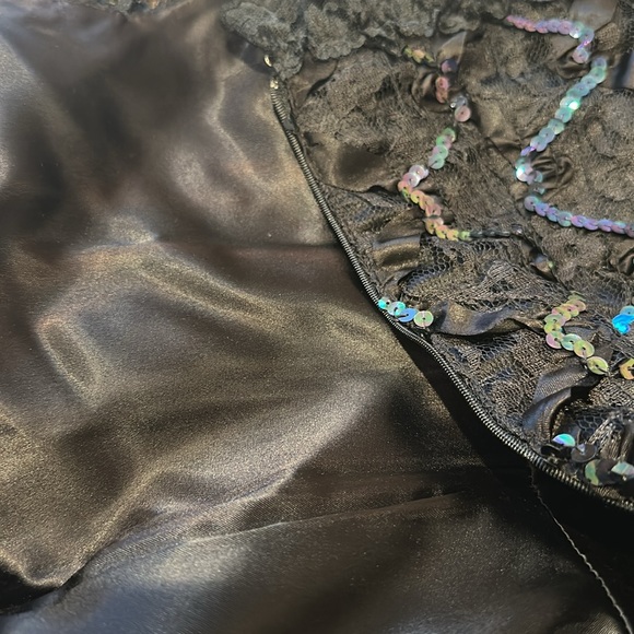 Alfred Angelo Black Lace Dress - Picture 13 of 15